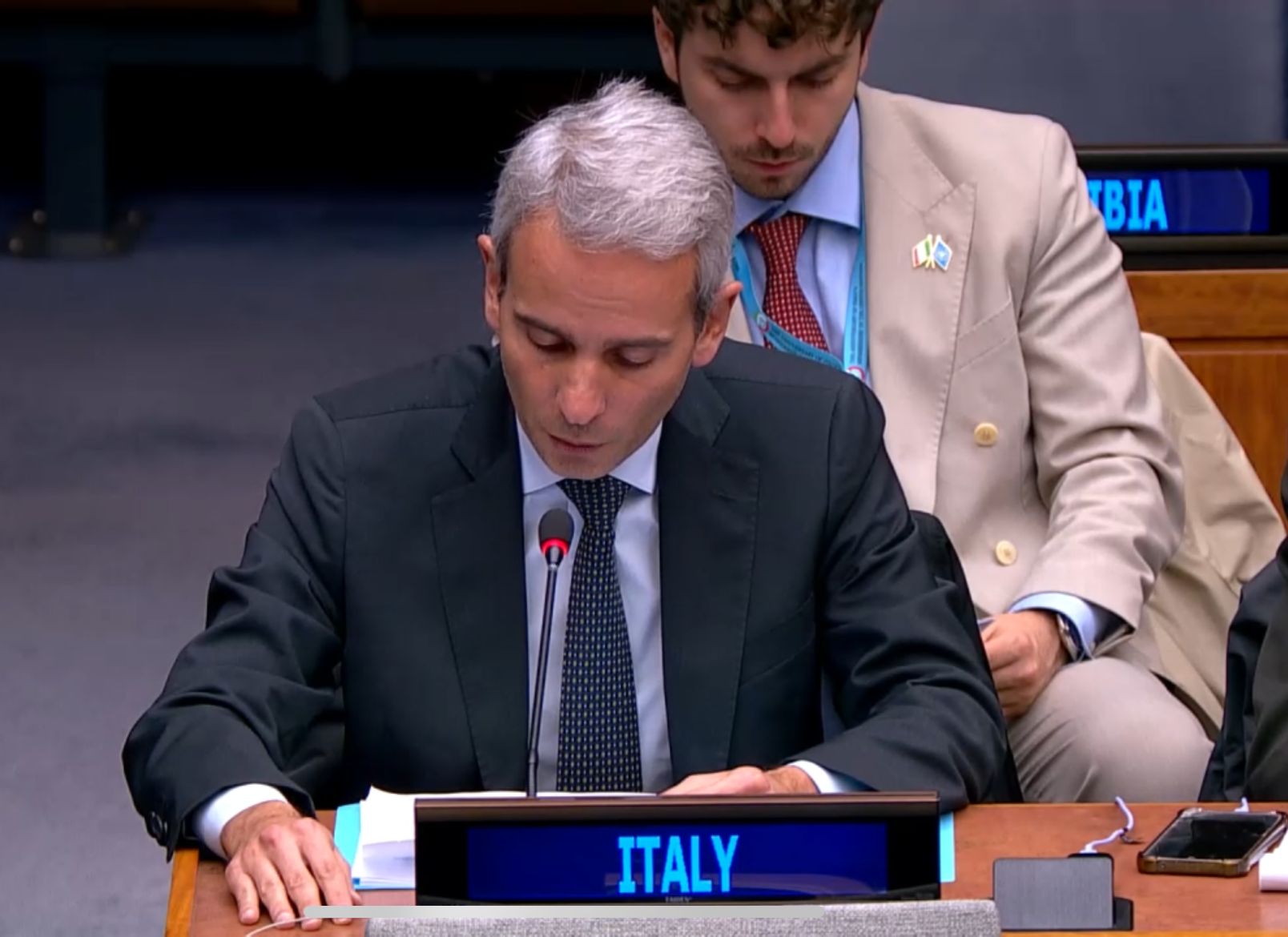 81d63002-cb98-475c-bd75-df6869648d6f