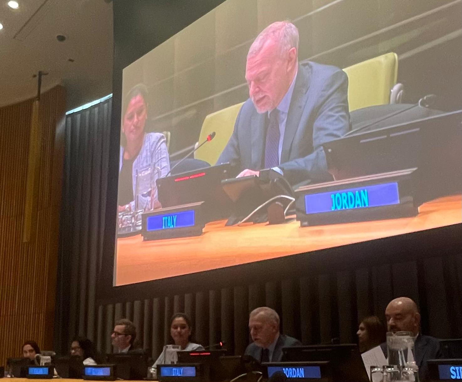 d2a7cd24-d16b-4a25-91ba-31eeca1f15ce